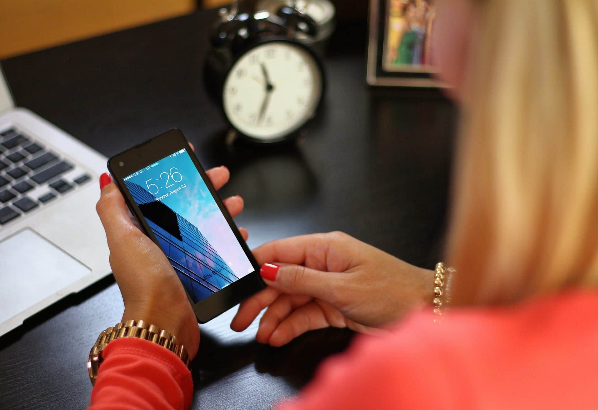 content/pt-br/images/repository/isc/2020/how-to-speed-up-your-android-phone.jpg