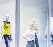 content/pt-br/images/repository/smb/protection-secures-future-for-fashion-brand.jpg